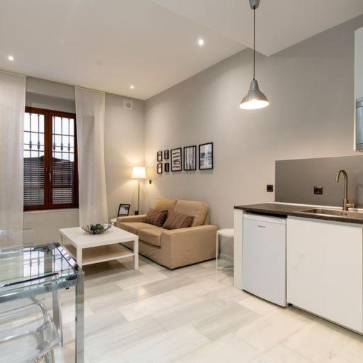 Coqueto Apartamento Para Descubrir Sevilla Екстер'єр фото