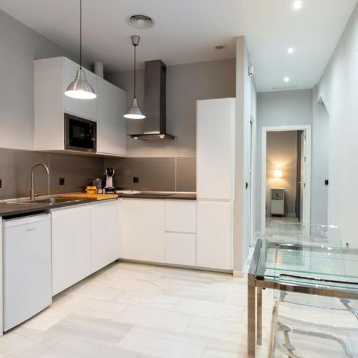Coqueto Apartamento Para Descubrir Sevilla Екстер'єр фото